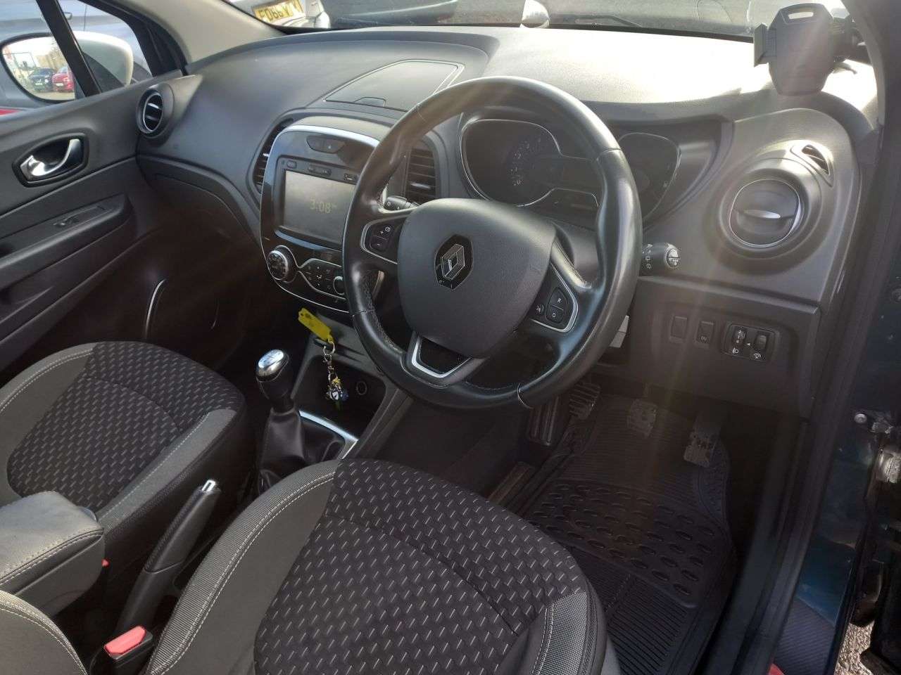 2017 RENAULT CAPTUR 2017 RENAULT CAPTUR
