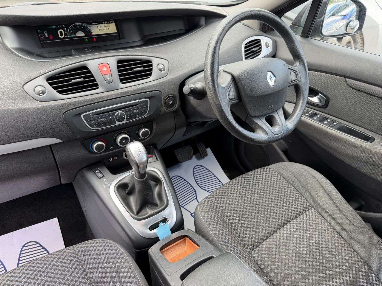2011 RENAULT GRAND SCENIC 2011 RENAULT GRAND SCENIC