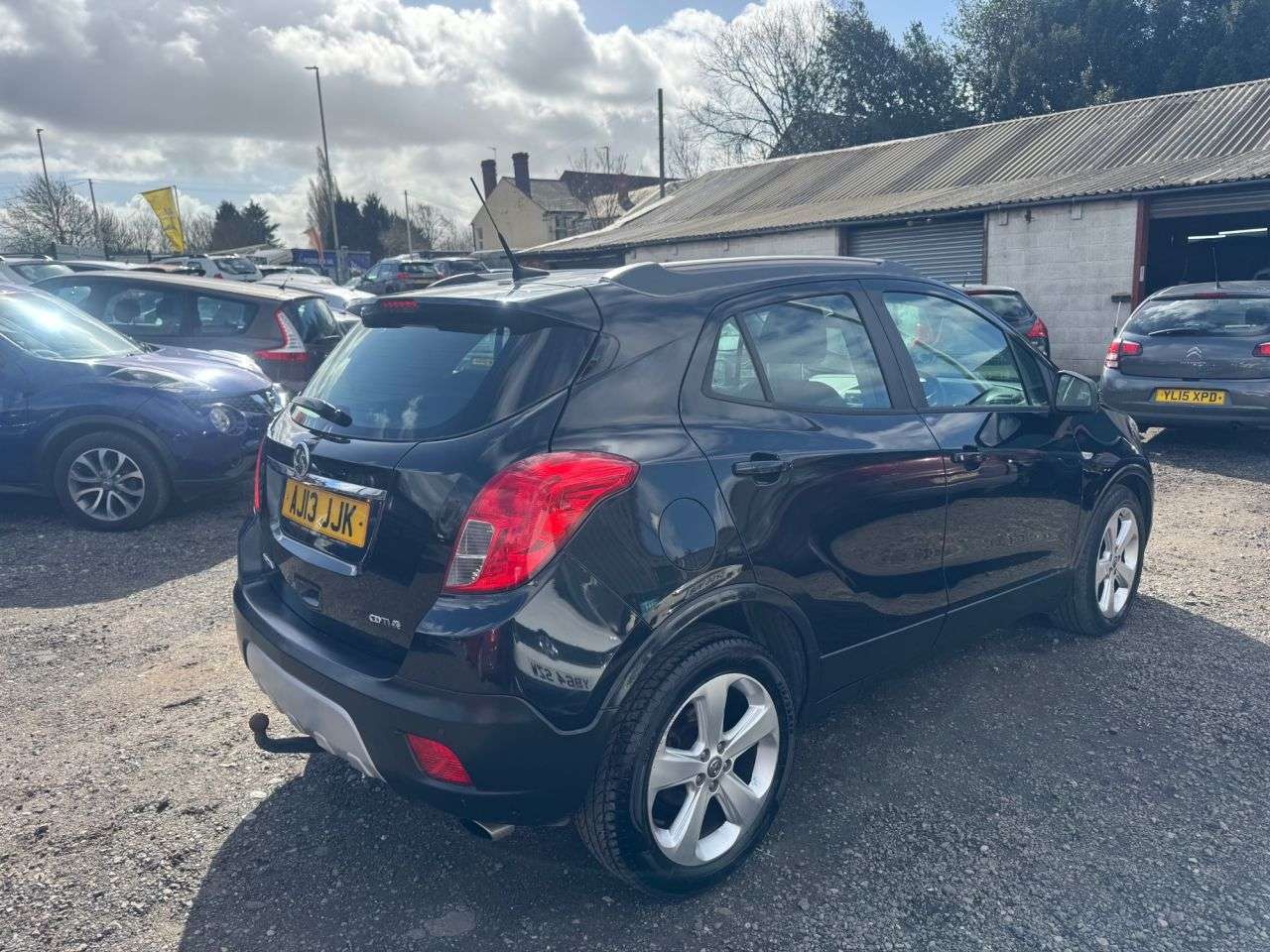 A 2013 VAUXHALL MOKKA 1.7 CDTi Exclusiv SUV 5dr Diesel Manual 4WD Euro 5 (s/s) (130 ps) ** 3 Mont A 2013 VAUXHALL MOKKA 1.7 CDTi Exclusiv SUV 5dr Diesel Manual 4WD Euro 5 (s/s) (130 ps) ** 3 Mont