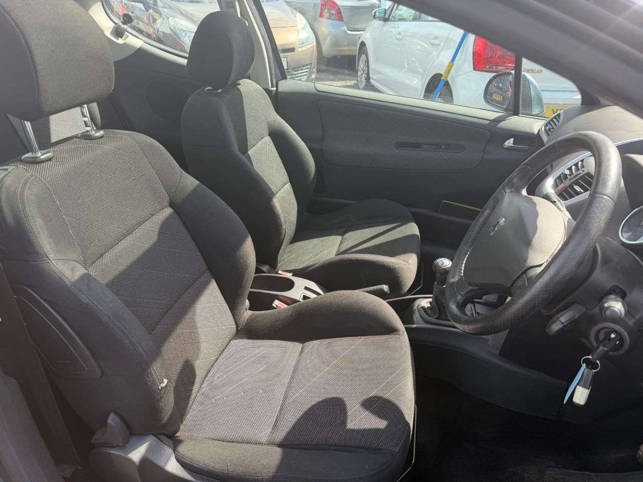 2008 PEUGEOT 207 2008 PEUGEOT 207