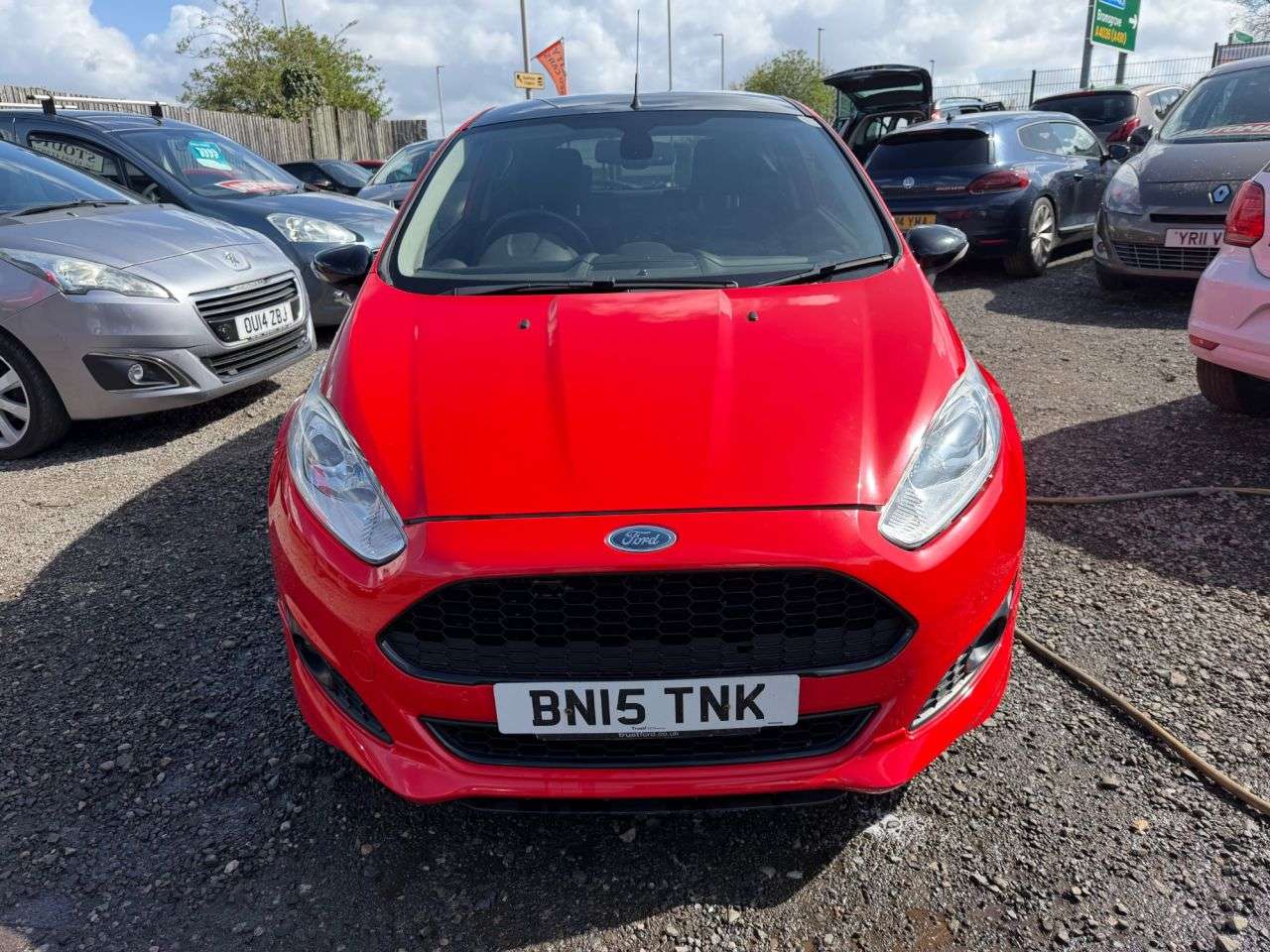 A 2015 FORD FIESTA 1.0T EcoBoost Zetec S Red Edition Hatchback 3dr Petrol Manual Euro 6 (s/s) A 2015 FORD FIESTA 1.0T EcoBoost Zetec S Red Edition Hatchback 3dr Petrol Manual Euro 6 (s/s)