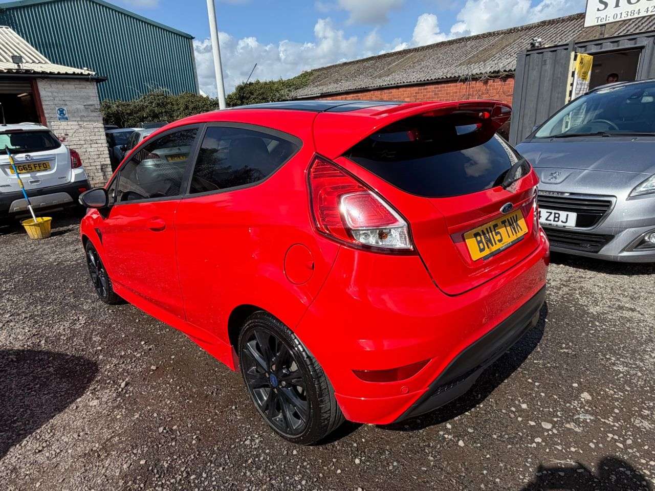 2015 FORD FIESTA 2015 FORD FIESTA