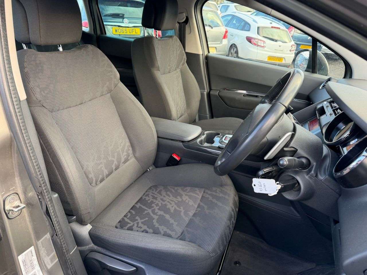 2013 PEUGEOT 3008 2013 PEUGEOT 3008