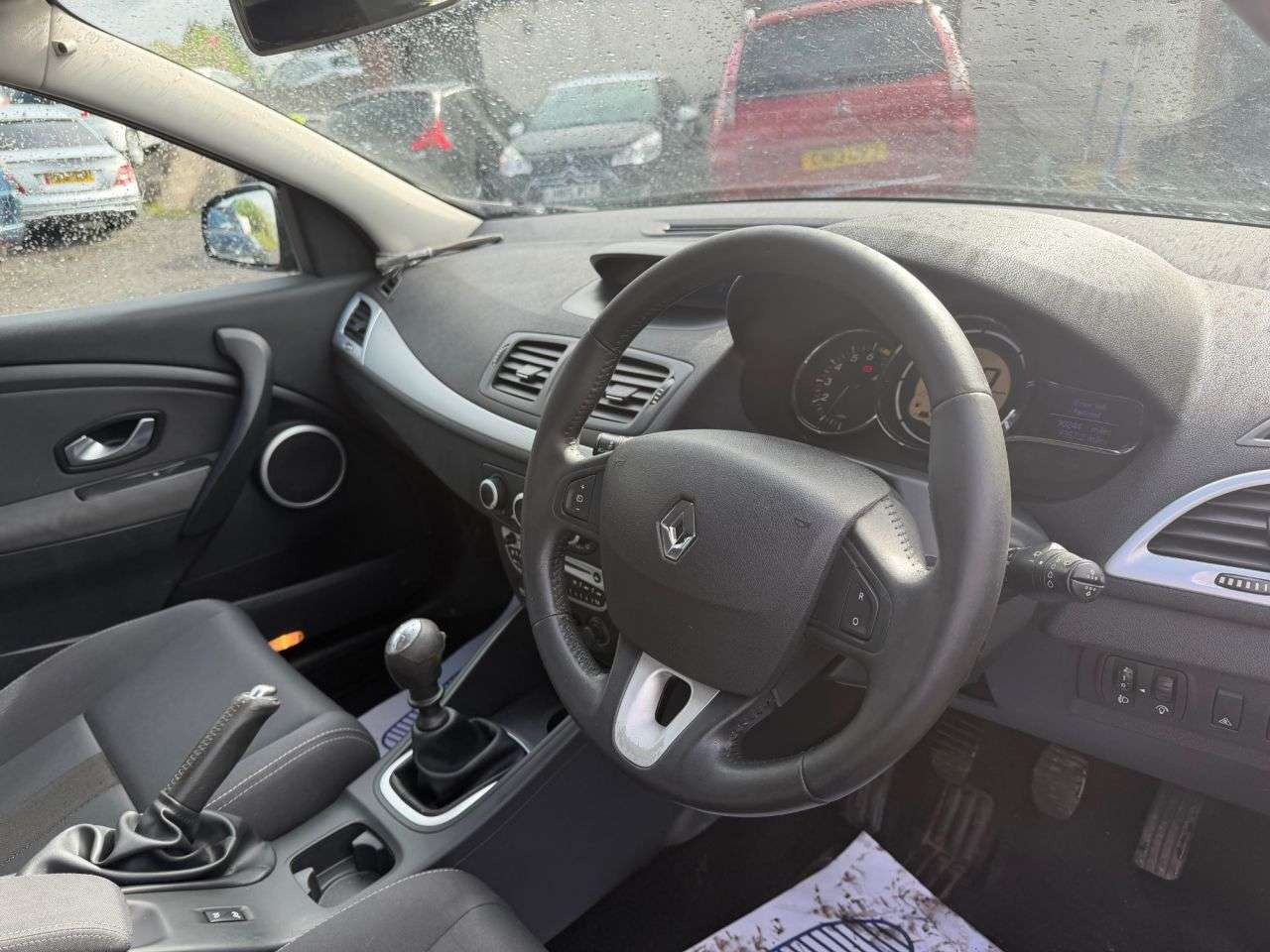 2010 RENAULT MEGANE 2010 RENAULT MEGANE