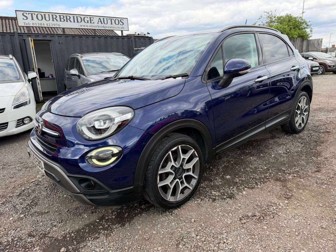 A 2019 FIAT 500X 1.0 FireFly Turbo MultiAir Cross Plus SUV 5dr Petrol Manual Euro 6 (s/s) (1 A 2019 FIAT 500X 1.0 FireFly Turbo MultiAir Cross Plus SUV 5dr Petrol Manual Euro 6 (s/s) (1