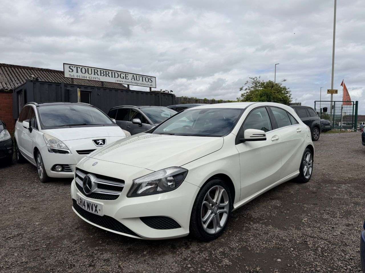 A 2014 MERCEDES-BENZ A-CLASS 1.5 A180 CDI Sport Hatchback 5dr Diesel Manual Euro 5 (s/s) (109 ps) ** 3 M A 2014 MERCEDES-BENZ A-CLASS 1.5 A180 CDI Sport Hatchback 5dr Diesel Manual Euro 5 (s/s) (109 ps) ** 3 M