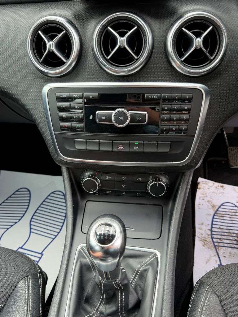 2014 MERCEDES-BENZ A-CLASS 2014 MERCEDES-BENZ A-CLASS