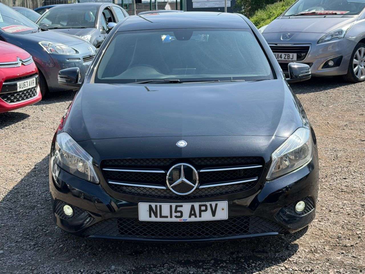A 2015 MERCEDES-BENZ A-CLASS 1.5 A180 CDI ECO SE Hatchback 5dr Diesel Manual Euro 5 (s/s) (109 ps) ** 3 A 2015 MERCEDES-BENZ A-CLASS 1.5 A180 CDI ECO SE Hatchback 5dr Diesel Manual Euro 5 (s/s) (109 ps) ** 3