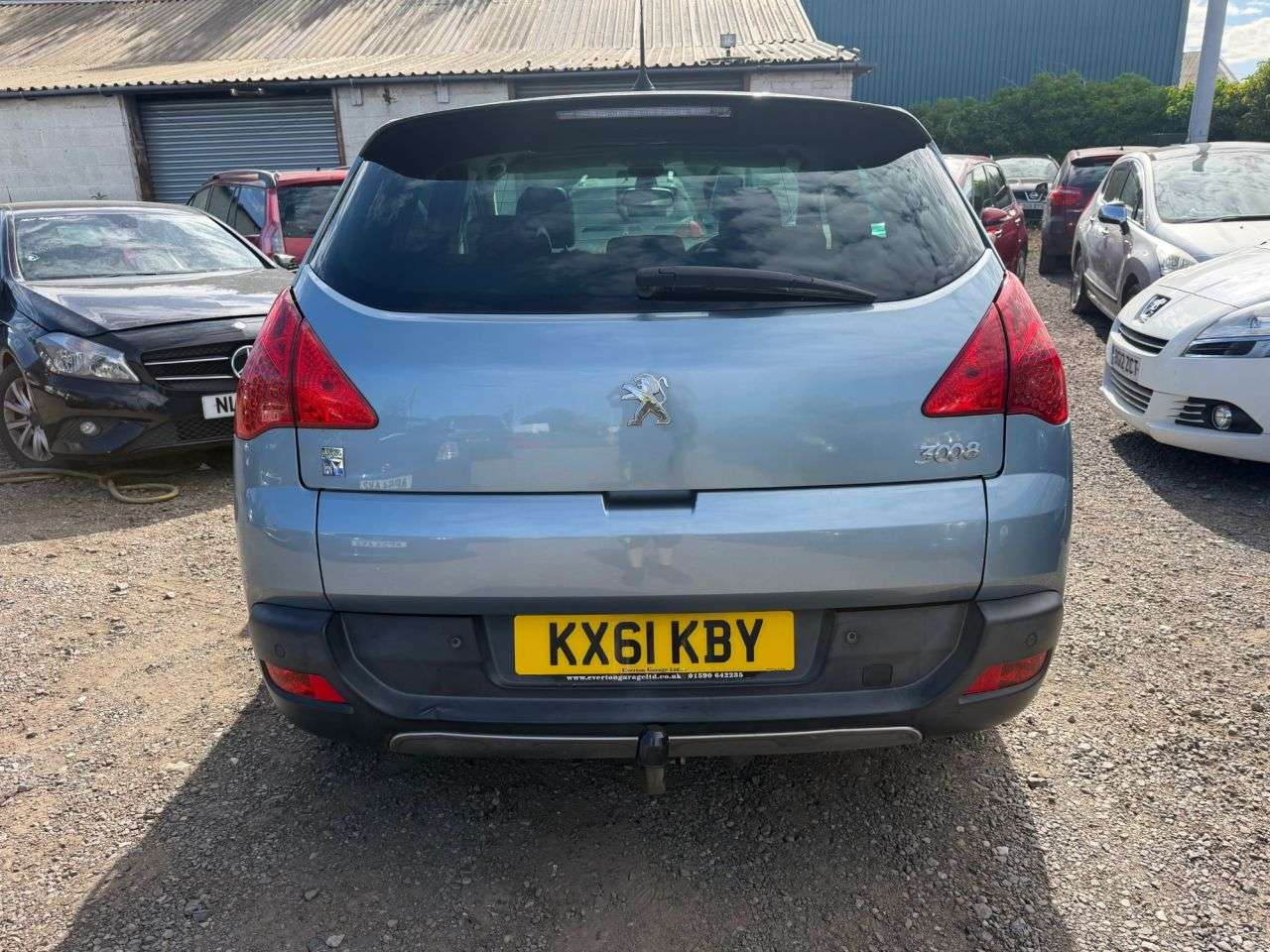 2011 PEUGEOT 3008 2011 PEUGEOT 3008
