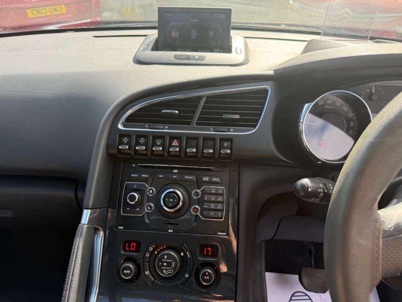 2011 PEUGEOT 3008 2011 PEUGEOT 3008