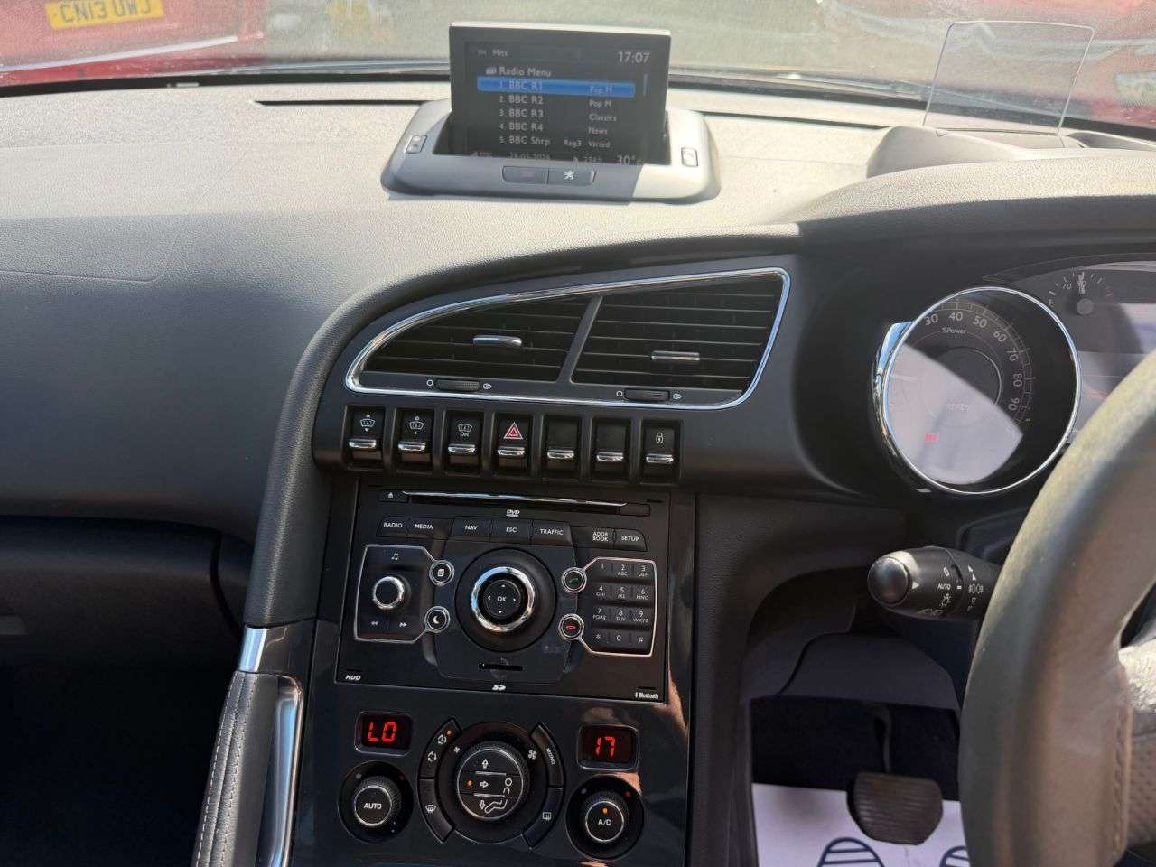 2011 PEUGEOT 3008 2011 PEUGEOT 3008