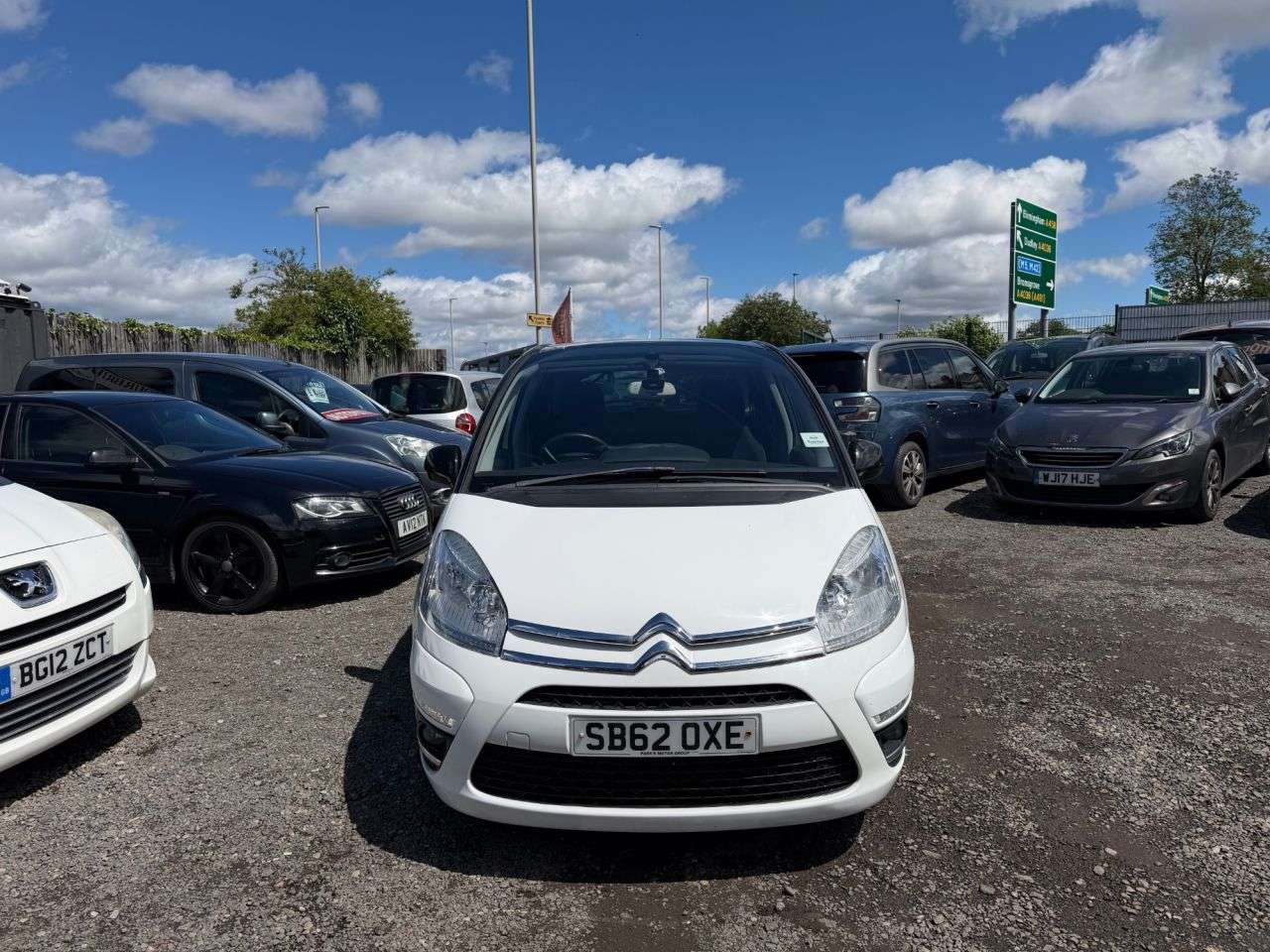A 2012 CITROEN C4 PICASSO 1.6 e-HDi Airdream Platinum MPV 5dr Diesel EGS6 Euro 5 (s/s) (110 ps) ** 3 A 2012 CITROEN C4 PICASSO 1.6 e-HDi Airdream Platinum MPV 5dr Diesel EGS6 Euro 5 (s/s) (110 ps) ** 3