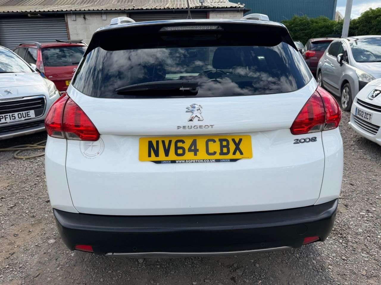 2014 PEUGEOT 2008 2014 PEUGEOT 2008