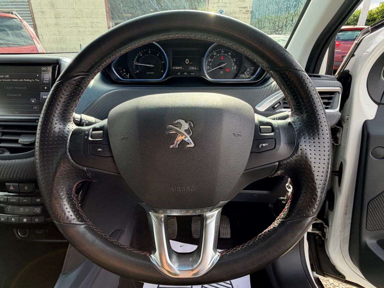 2014 PEUGEOT 2008 2014 PEUGEOT 2008