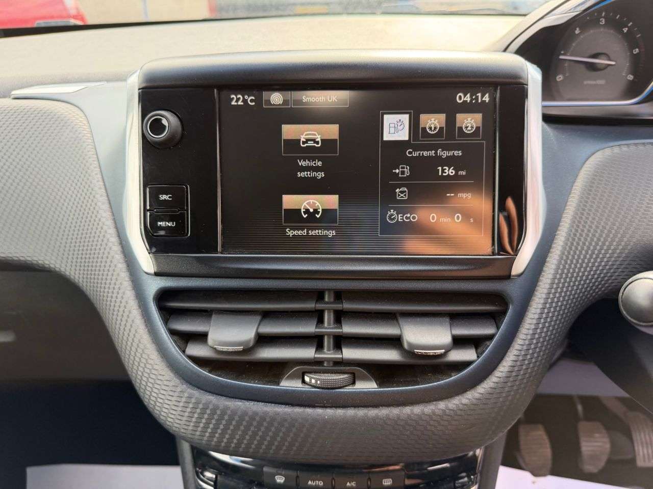 2014 PEUGEOT 2008 2014 PEUGEOT 2008