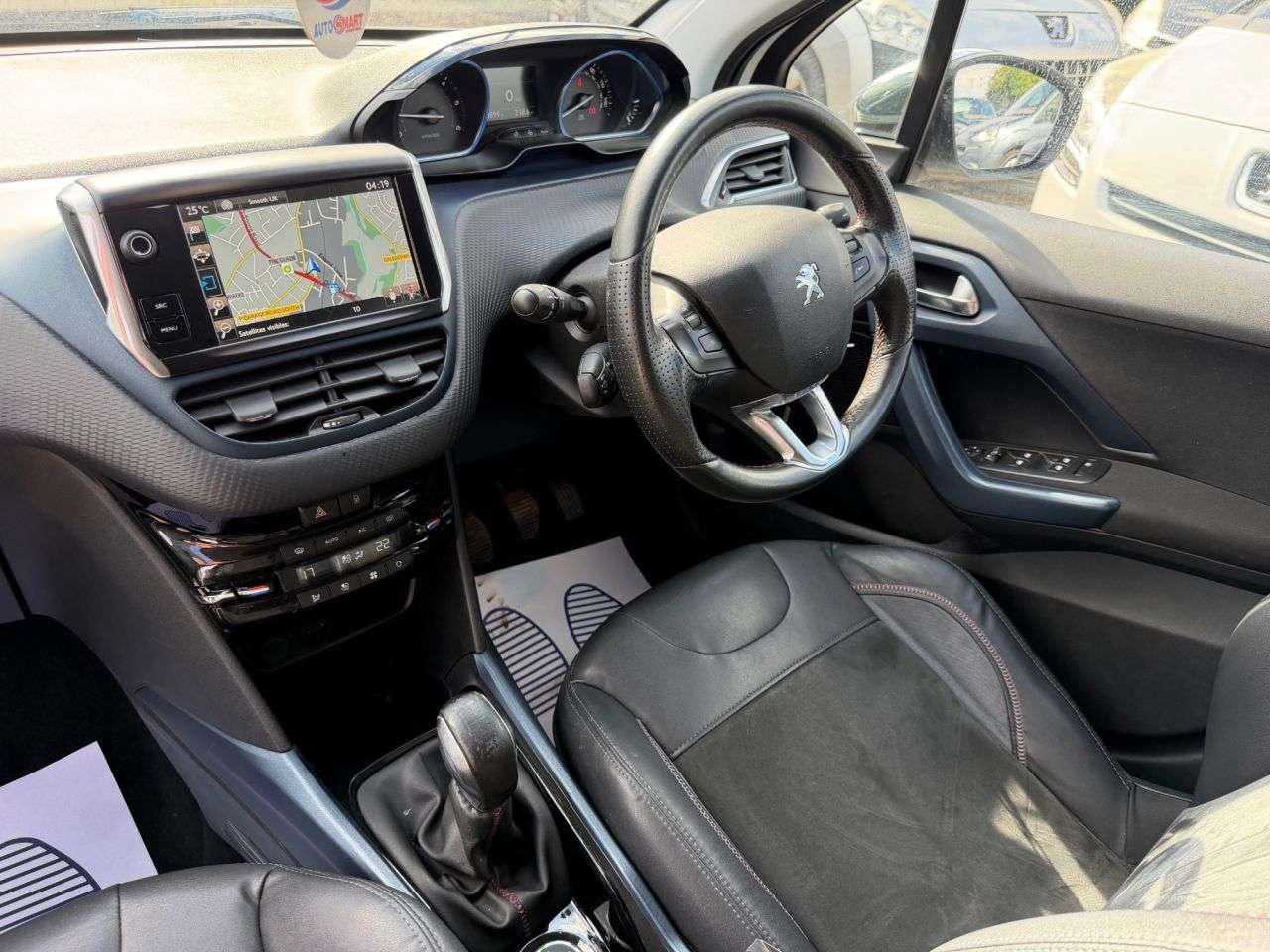 2014 PEUGEOT 2008 2014 PEUGEOT 2008
