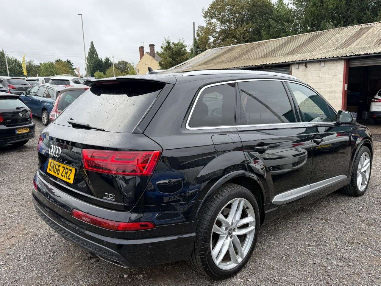 2016 AUDI Q7 2016 AUDI Q7