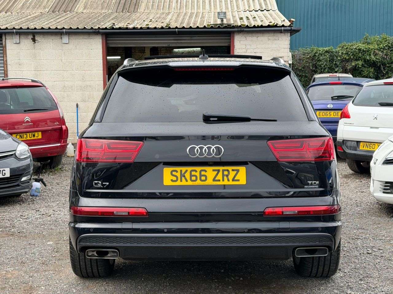 2016 AUDI Q7 2016 AUDI Q7