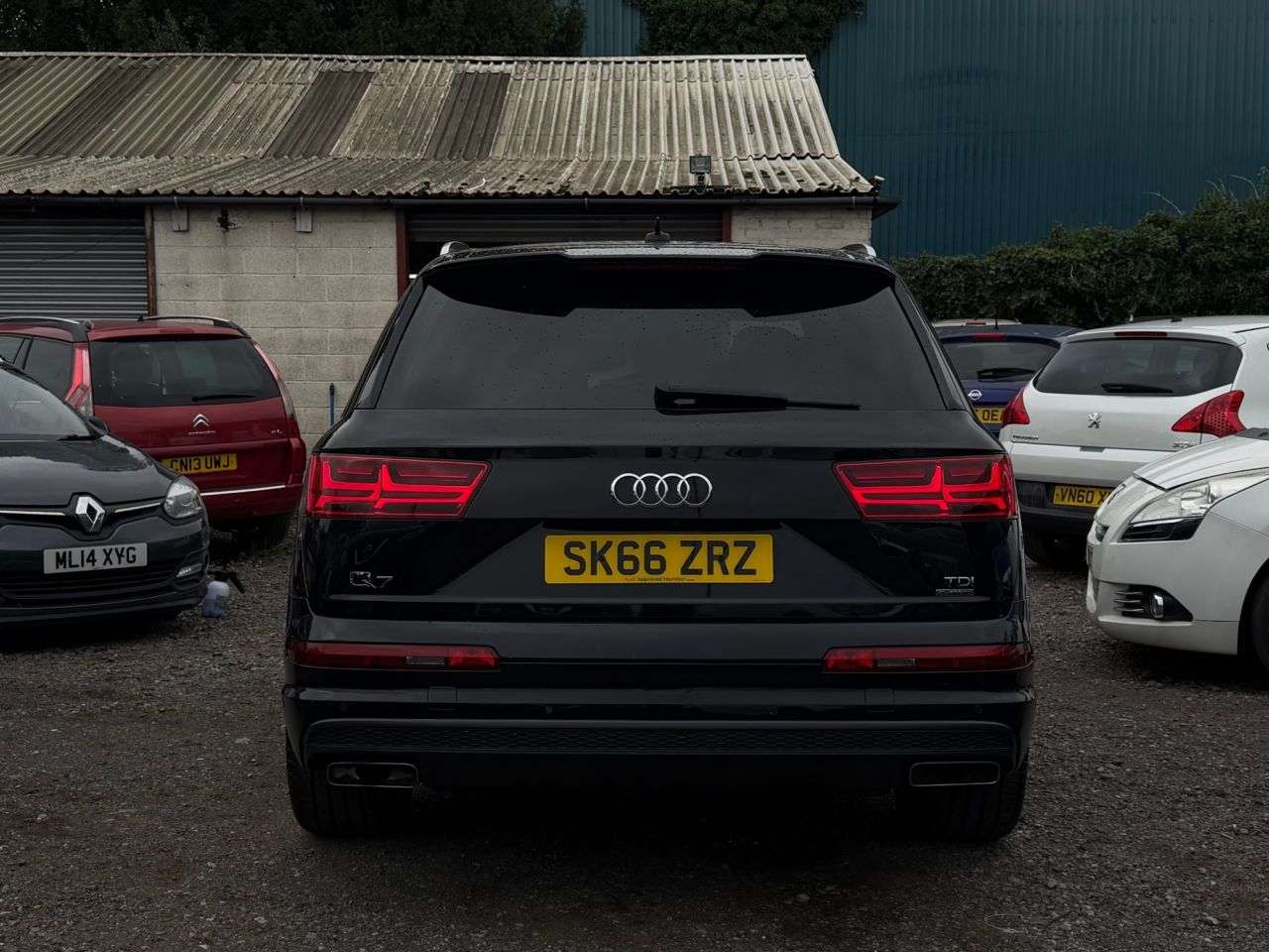 2016 AUDI Q7 2016 AUDI Q7