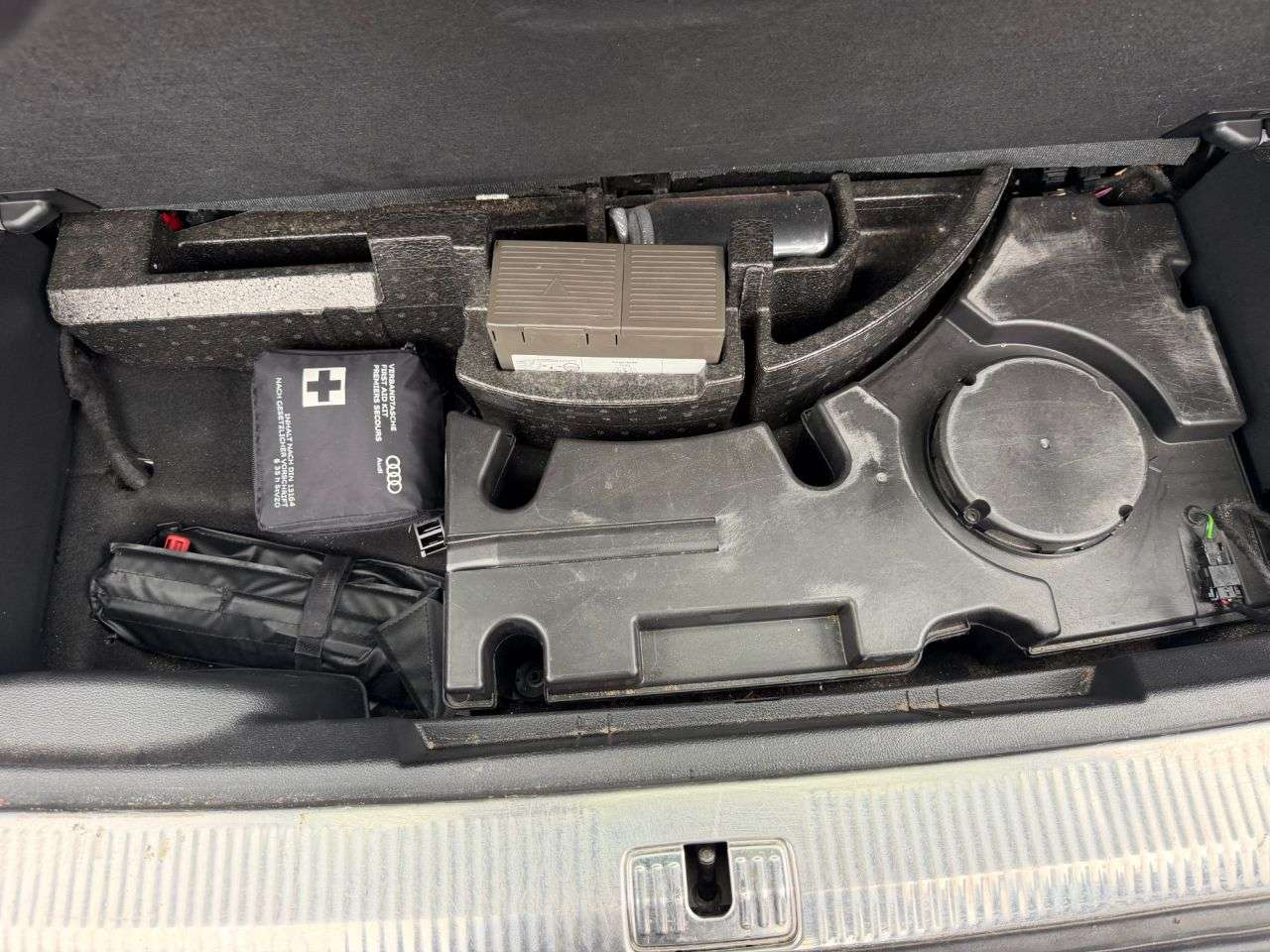 2016 AUDI Q7 2016 AUDI Q7