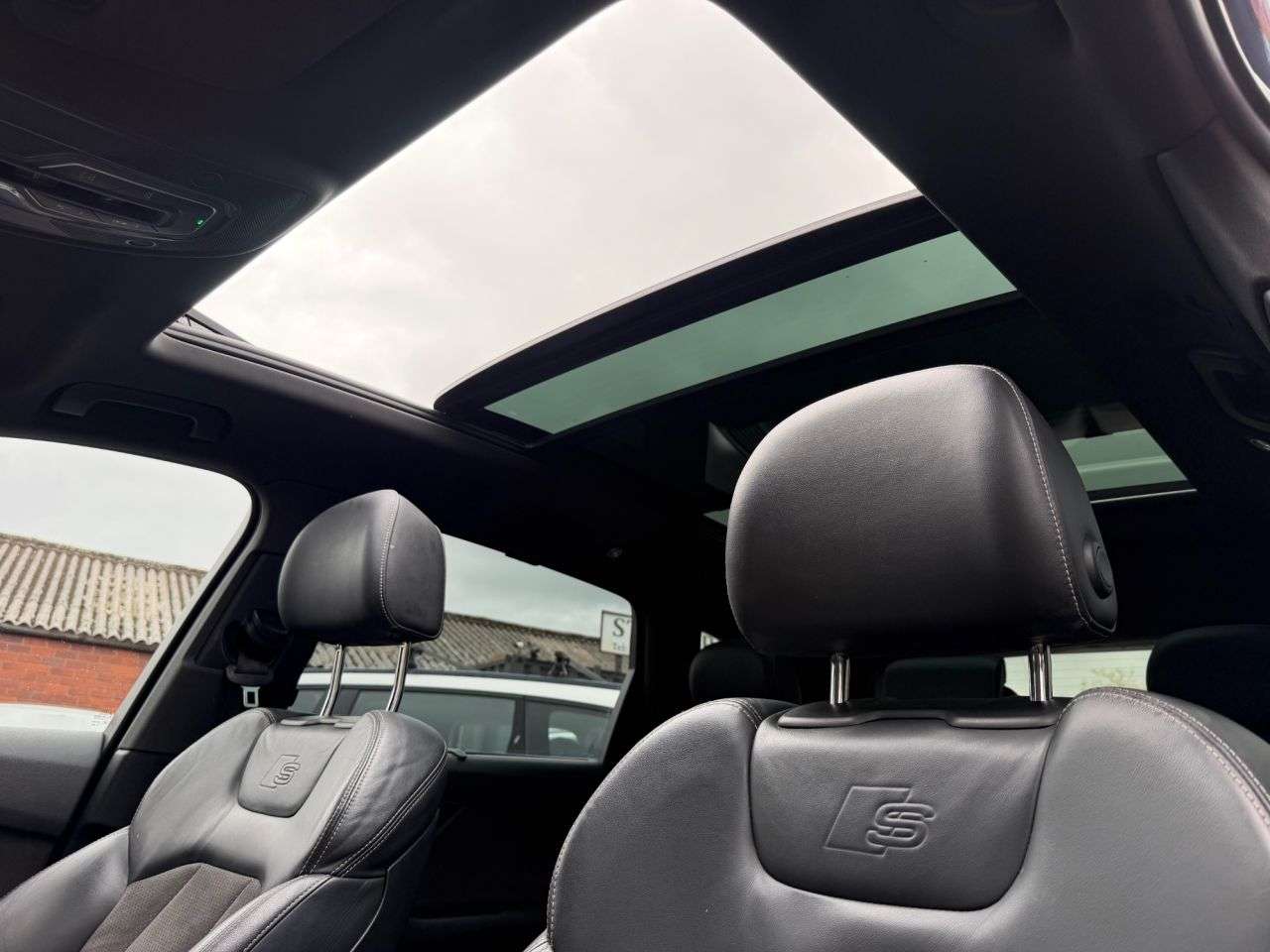 2016 AUDI Q7 2016 AUDI Q7