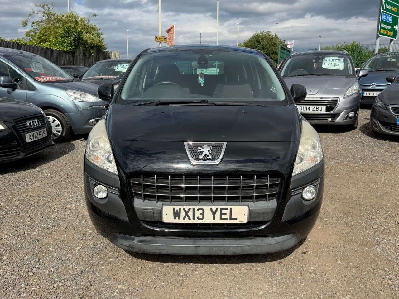 2013 PEUGEOT 3008 2013 PEUGEOT 3008