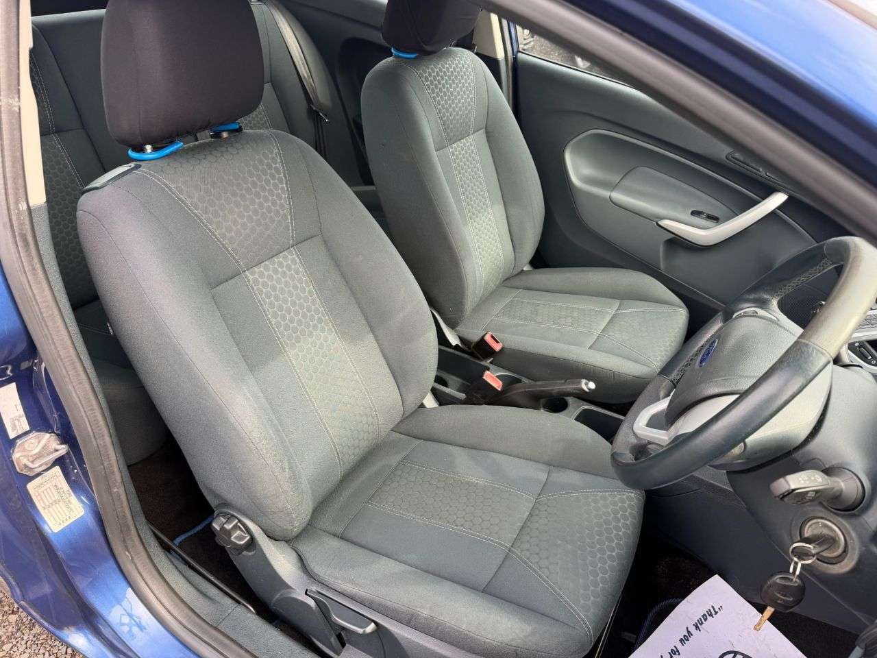 2010 FORD FIESTA 2010 FORD FIESTA