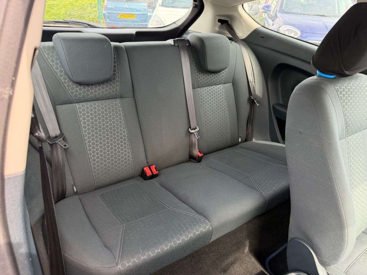 2010 FORD FIESTA 2010 FORD FIESTA