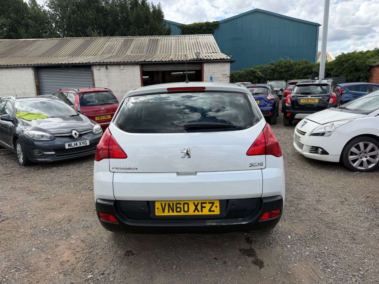 2010 PEUGEOT 3008 2010 PEUGEOT 3008