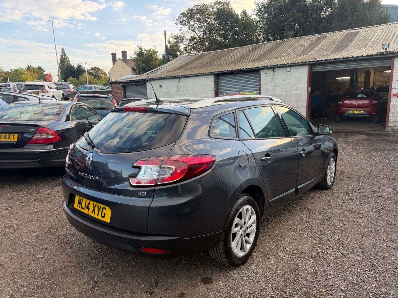A 2014 RENAULT MEGANE 1.5 dCi ENERGY Dynamique TomTom Sport Tourer 5dr Diesel Manual Euro 5 (s/s) A 2014 RENAULT MEGANE 1.5 dCi ENERGY Dynamique TomTom Sport Tourer 5dr Diesel Manual Euro 5 (s/s)