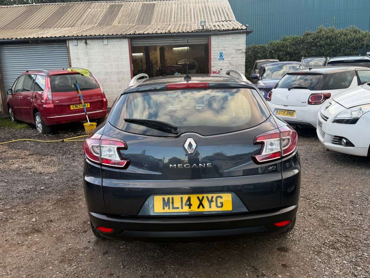 2014 RENAULT MEGANE 2014 RENAULT MEGANE