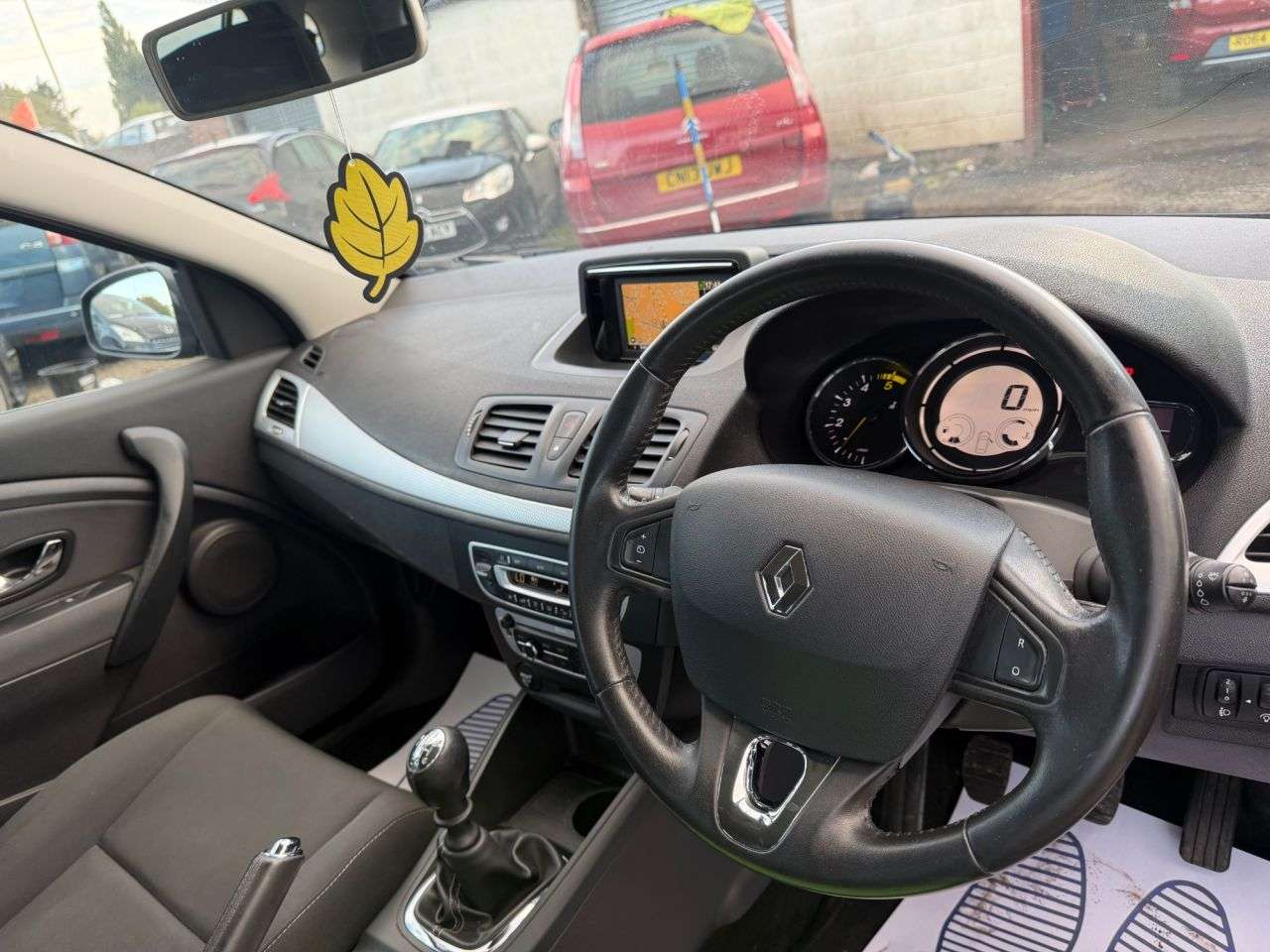 2014 RENAULT MEGANE 2014 RENAULT MEGANE