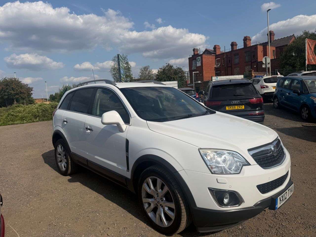 A 2012 VAUXHALL ANTARA 2.2 CDTi SE SUV 5dr Diesel Manual 4WD Euro 5 (163 ps) ** 3 Month Warranty * A 2012 VAUXHALL ANTARA 2.2 CDTi SE SUV 5dr Diesel Manual 4WD Euro 5 (163 ps) ** 3 Month Warranty *