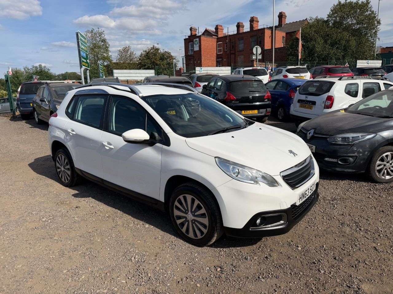 A 2014 PEUGEOT 2008 1.6 e-HDi Active SUV 5dr Diesel EGC Euro 5 (s/s) (92 ps) ** 3 Month Warrant A 2014 PEUGEOT 2008 1.6 e-HDi Active SUV 5dr Diesel EGC Euro 5 (s/s) (92 ps) ** 3 Month Warrant
