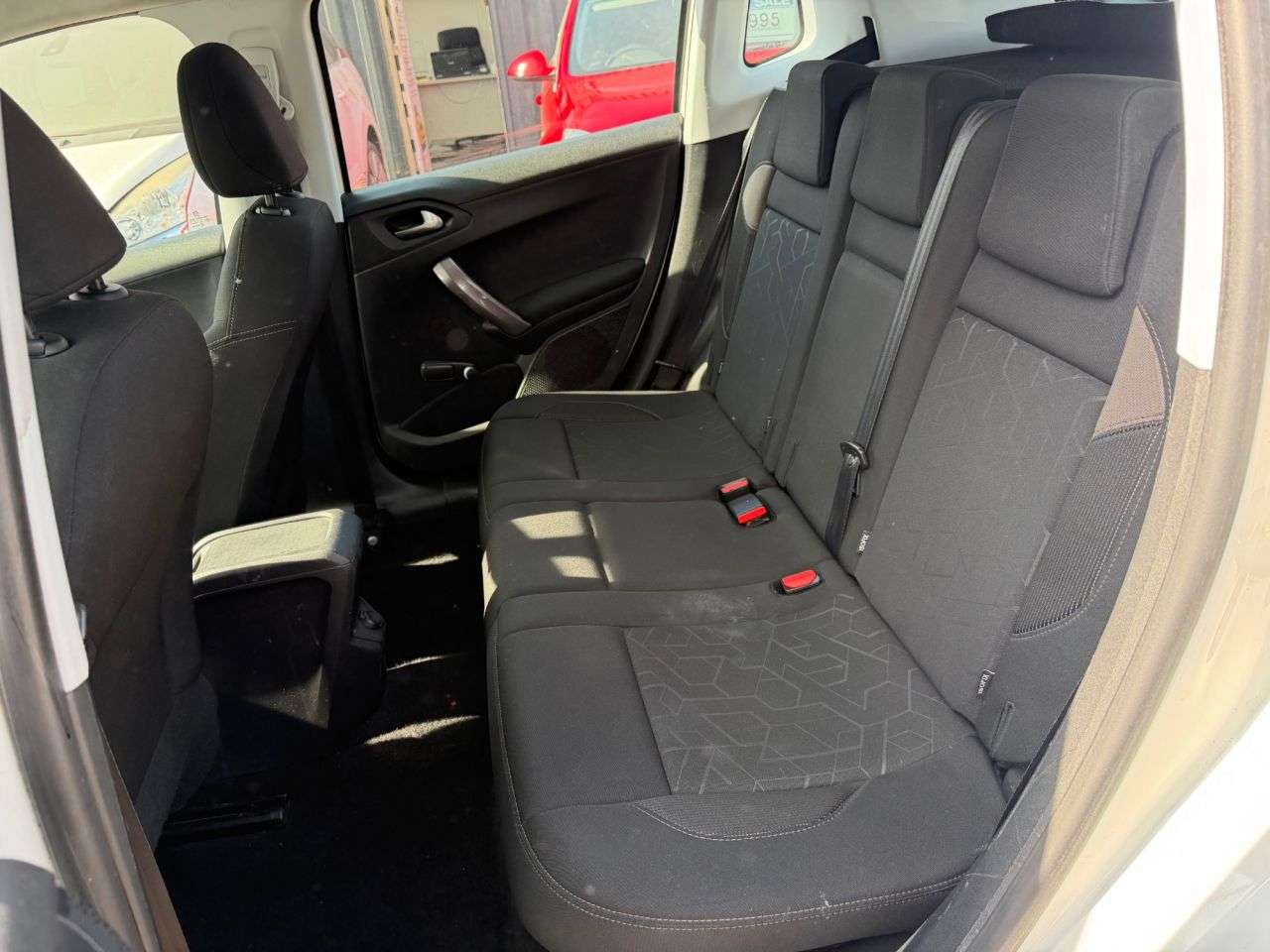 2014 PEUGEOT 2008 2014 PEUGEOT 2008