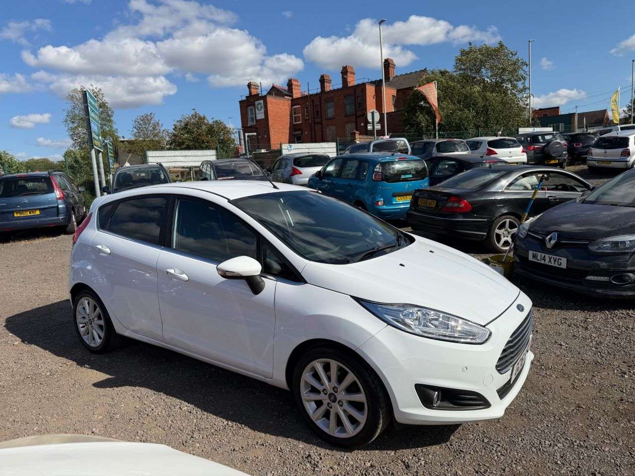 A 2016 FORD FIESTA 1.0T EcoBoost Titanium Hatchback 5dr Petrol Manual Euro 6 (s/s) (100 ps) A 2016 FORD FIESTA 1.0T EcoBoost Titanium Hatchback 5dr Petrol Manual Euro 6 (s/s) (100 ps)
