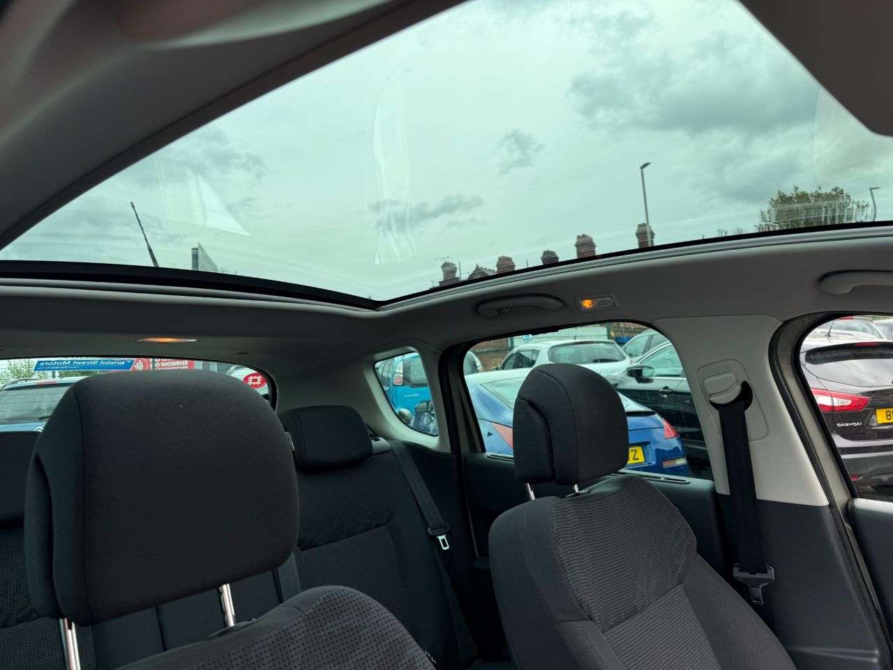 2012 PEUGEOT 3008 2012 PEUGEOT 3008