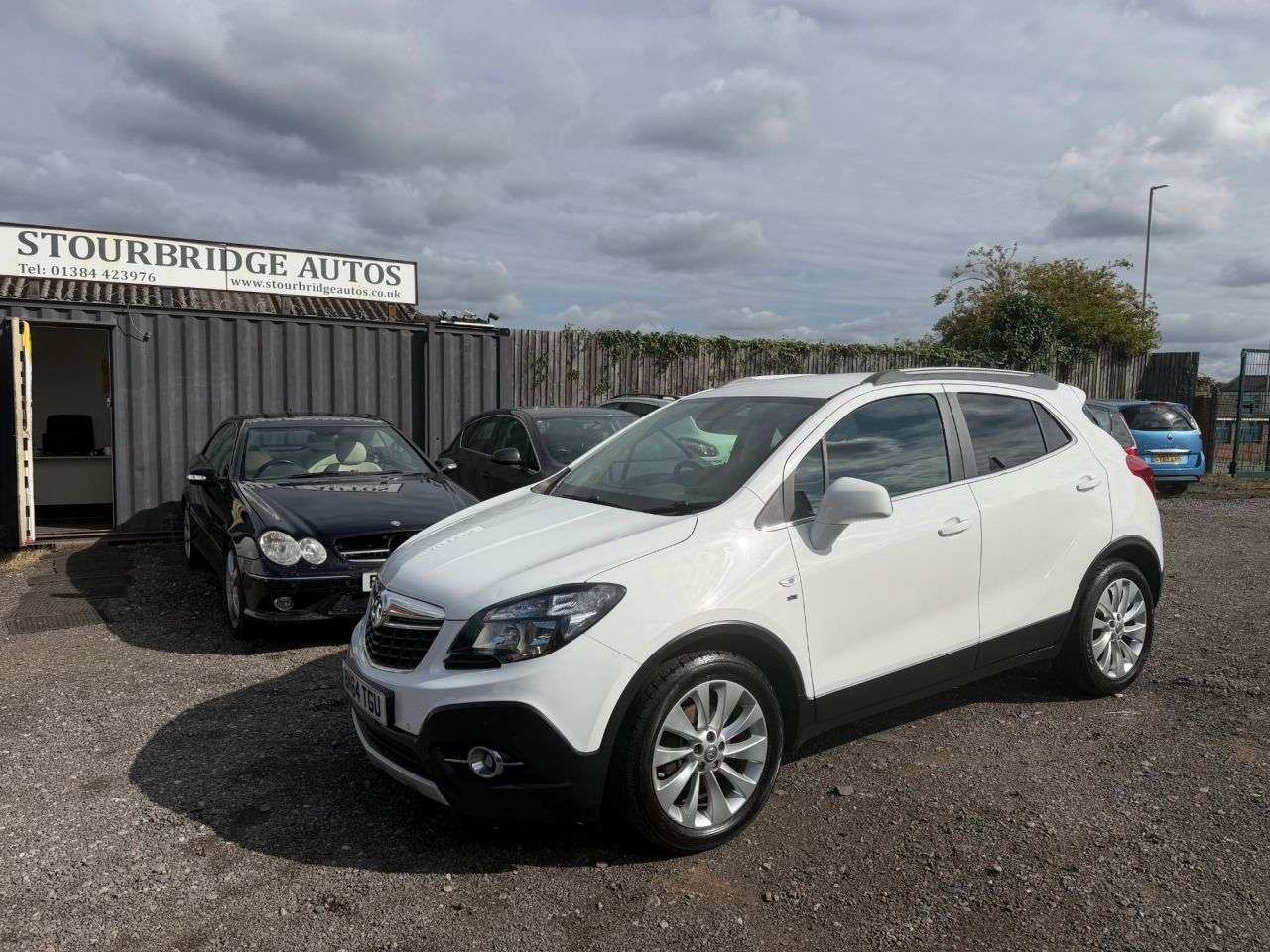 A 2014 VAUXHALL MOKKA 1.6 SE SUV 5dr Petrol Manual 2WD Euro 5 (s/s) (115 ps) A 2014 VAUXHALL MOKKA 1.6 SE SUV 5dr Petrol Manual 2WD Euro 5 (s/s) (115 ps)