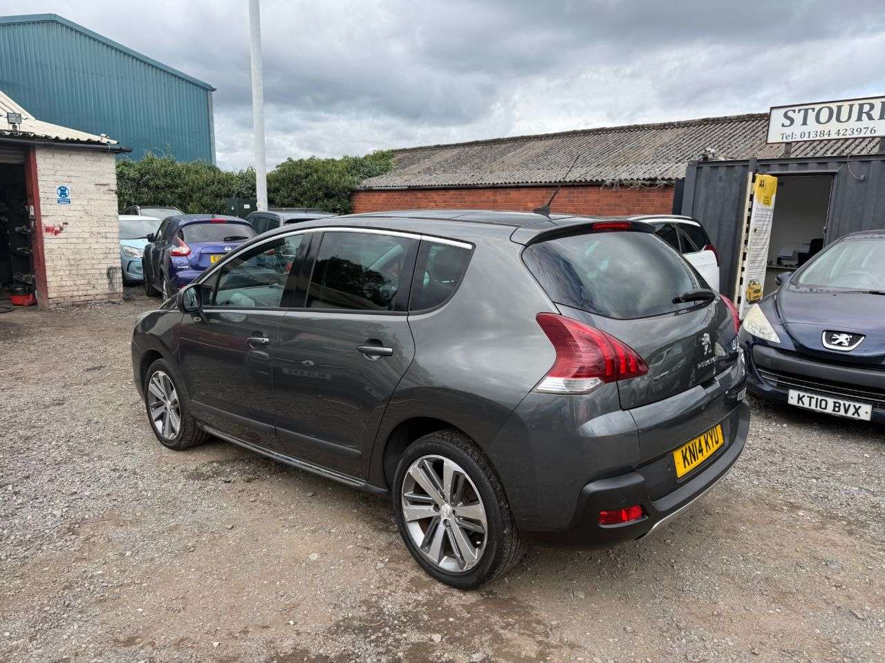 2014 PEUGEOT 3008 2014 PEUGEOT 3008