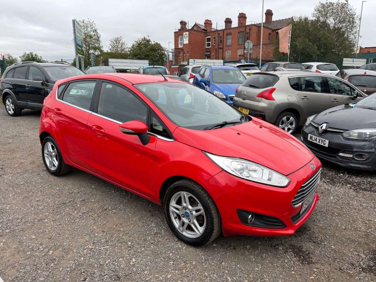 A 2013 FORD FIESTA 1.25 Zetec Hatchback 5dr Petrol Manual Euro 5 (82 ps) ** 3 Month Warranty * A 2013 FORD FIESTA 1.25 Zetec Hatchback 5dr Petrol Manual Euro 5 (82 ps) ** 3 Month Warranty *