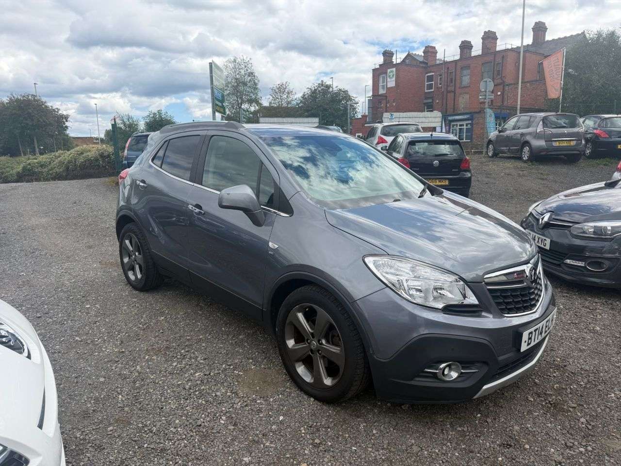 A 2014 VAUXHALL MOKKA 1.4T SE SUV 5dr Petrol Manual 2WD Euro 5 (s/s) (140 ps) A 2014 VAUXHALL MOKKA 1.4T SE SUV 5dr Petrol Manual 2WD Euro 5 (s/s) (140 ps)