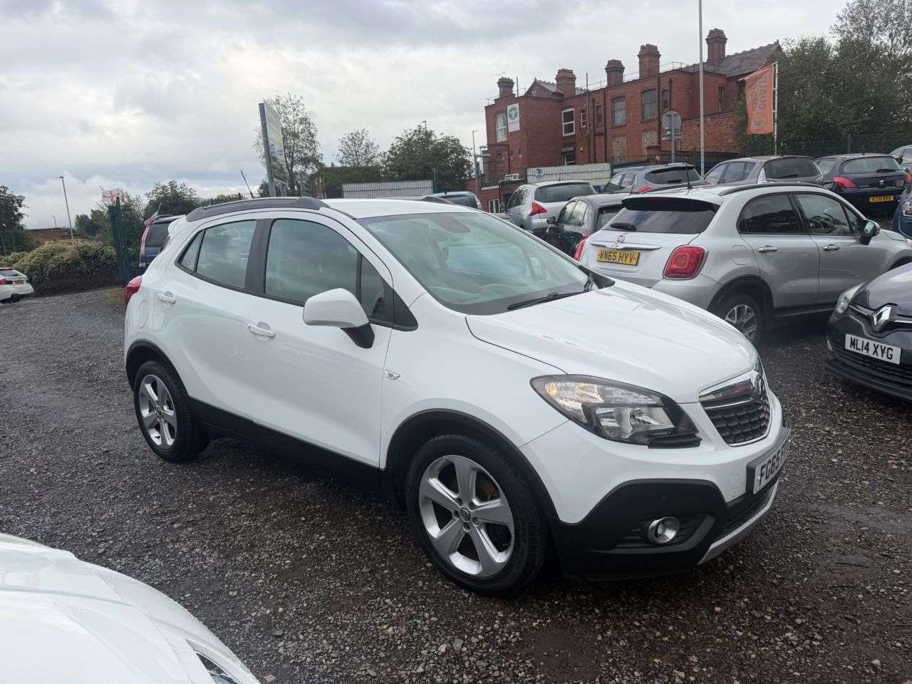 A 2015 VAUXHALL MOKKA 1.4i Turbo Exclusiv SUV 5dr Petrol Manual 2WD Euro 6 (s/s) (140 ps) A 2015 VAUXHALL MOKKA 1.4i Turbo Exclusiv SUV 5dr Petrol Manual 2WD Euro 6 (s/s) (140 ps)