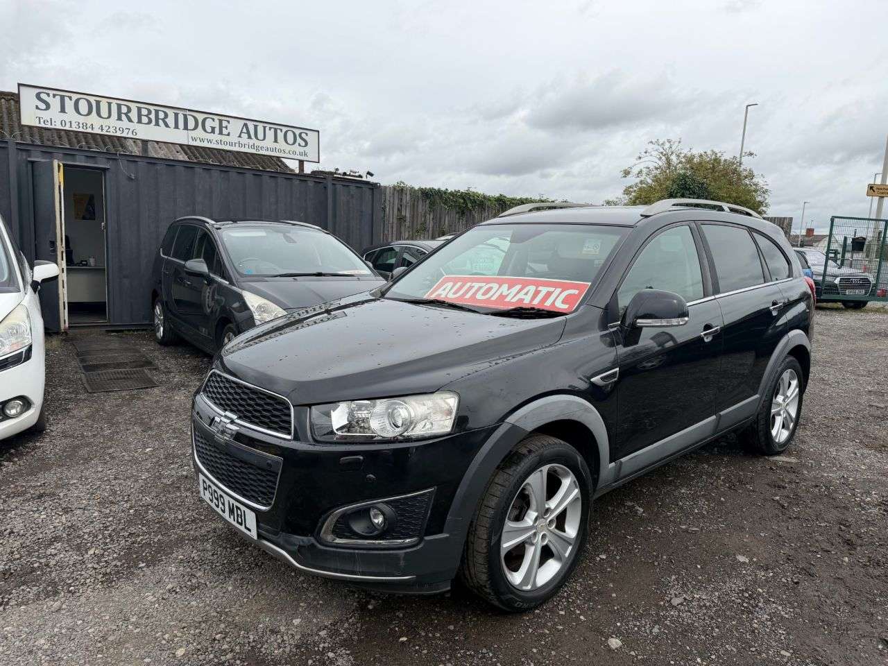 A 2013 CHEVROLET CAPTIVA 2.2 VCDi LTZ SUV 5dr Diesel Auto 4WD Euro 5 (7 Seats) (184 ps) A 2013 CHEVROLET CAPTIVA 2.2 VCDi LTZ SUV 5dr Diesel Auto 4WD Euro 5 (7 Seats) (184 ps)