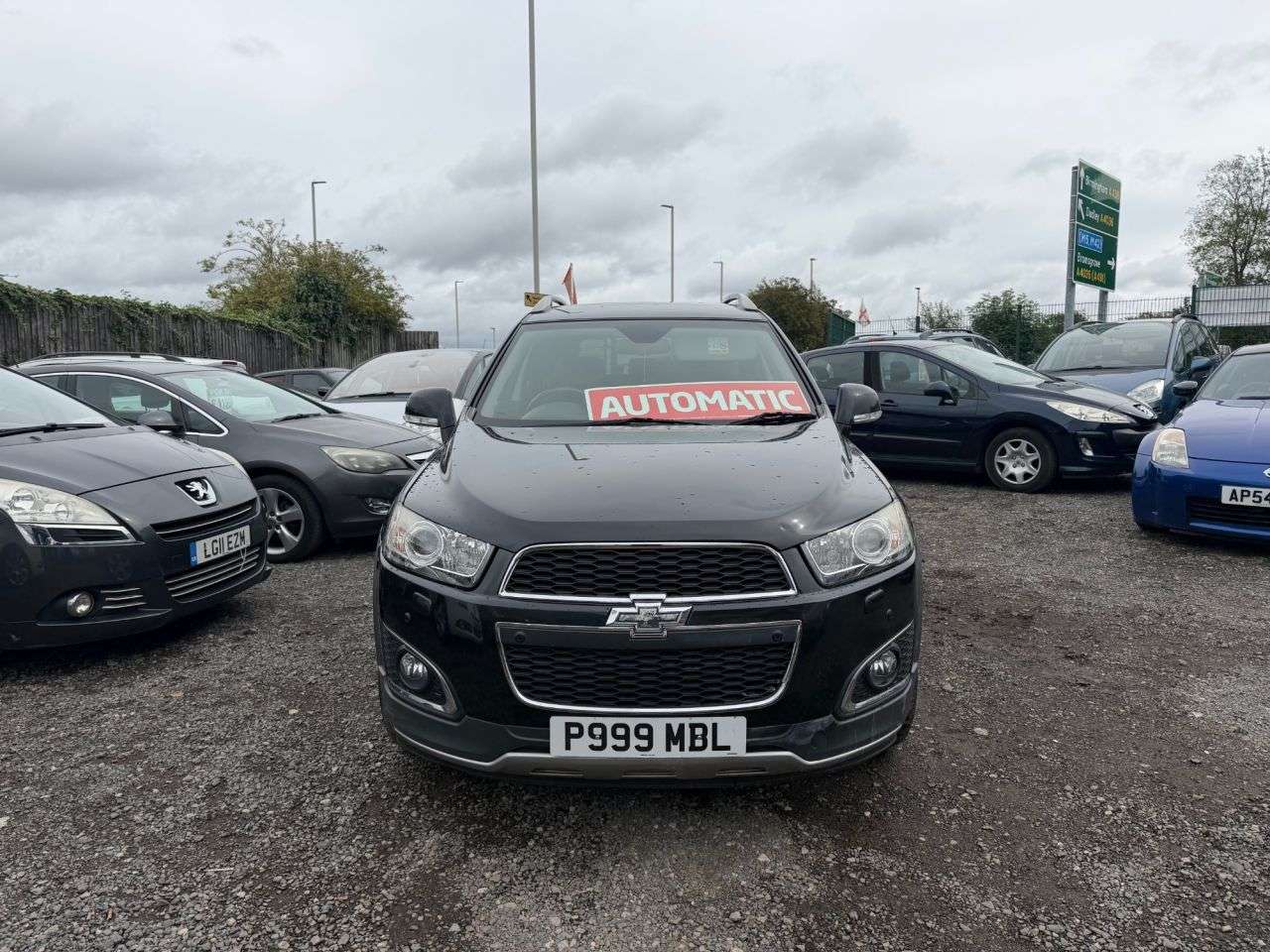 A 2013 CHEVROLET CAPTIVA 2.2 VCDi LTZ SUV 5dr Diesel Auto 4WD Euro 5 (7 Seats) (184 ps) A 2013 CHEVROLET CAPTIVA 2.2 VCDi LTZ SUV 5dr Diesel Auto 4WD Euro 5 (7 Seats) (184 ps)