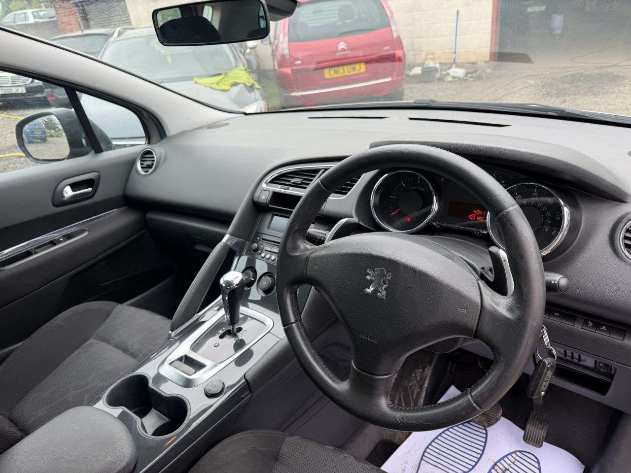 2011 PEUGEOT 3008 2011 PEUGEOT 3008