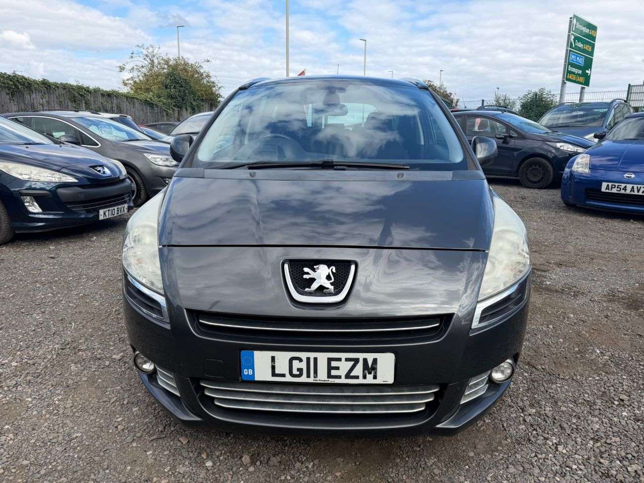 A 2011 PEUGEOT 5008 2.0 HDi Exclusive MPV 5dr Diesel Auto Euro 5 (163 ps) ** 3 Month Warranty * A 2011 PEUGEOT 5008 2.0 HDi Exclusive MPV 5dr Diesel Auto Euro 5 (163 ps) ** 3 Month Warranty *