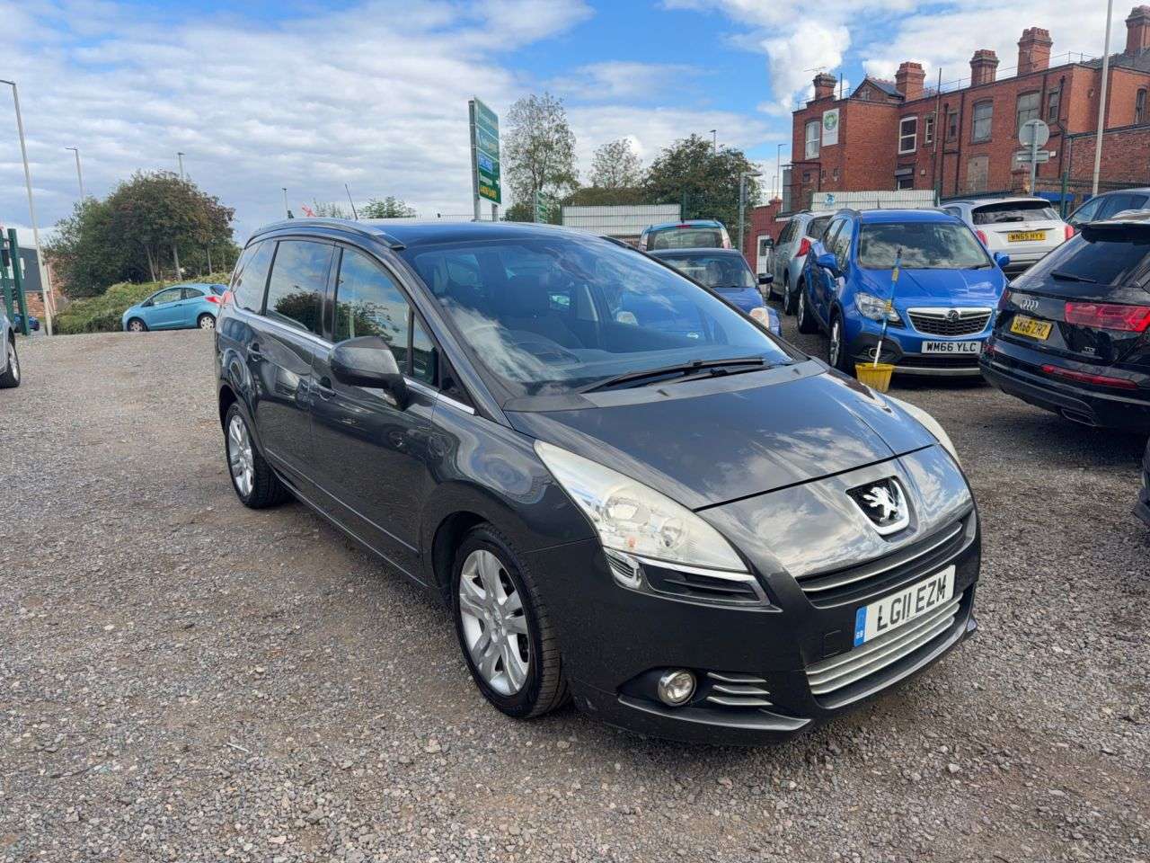 A 2011 PEUGEOT 5008 2.0 HDi Exclusive MPV 5dr Diesel Auto Euro 5 (163 ps) ** 3 Month Warranty * A 2011 PEUGEOT 5008 2.0 HDi Exclusive MPV 5dr Diesel Auto Euro 5 (163 ps) ** 3 Month Warranty *