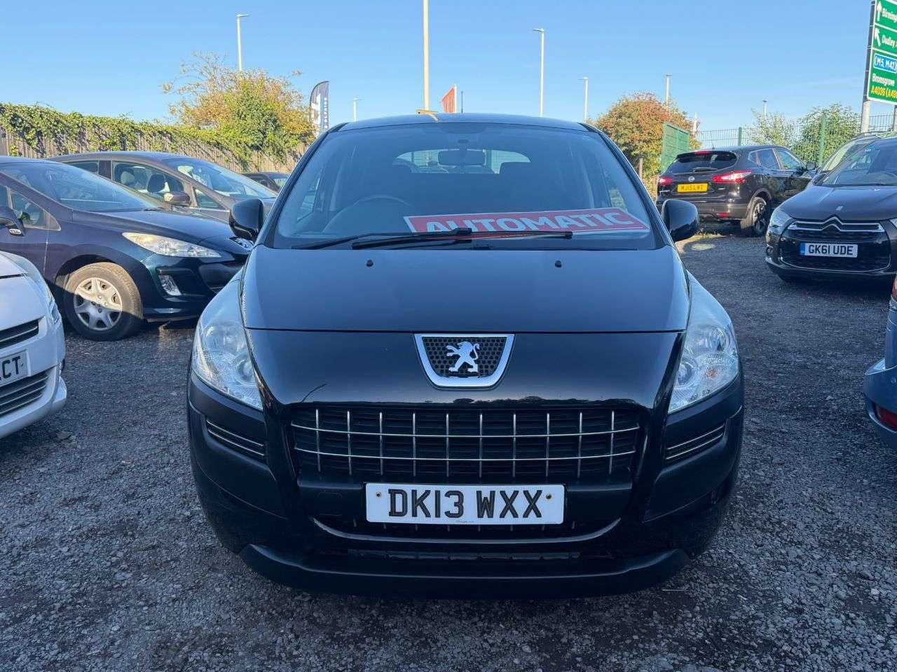 A 2013 PEUGEOT 3008 1.6 e-HDi Access SUV 5dr Diesel EGC Euro 5 (s/s) (115 ps) ** 3 Month Warran A 2013 PEUGEOT 3008 1.6 e-HDi Access SUV 5dr Diesel EGC Euro 5 (s/s) (115 ps) ** 3 Month Warran