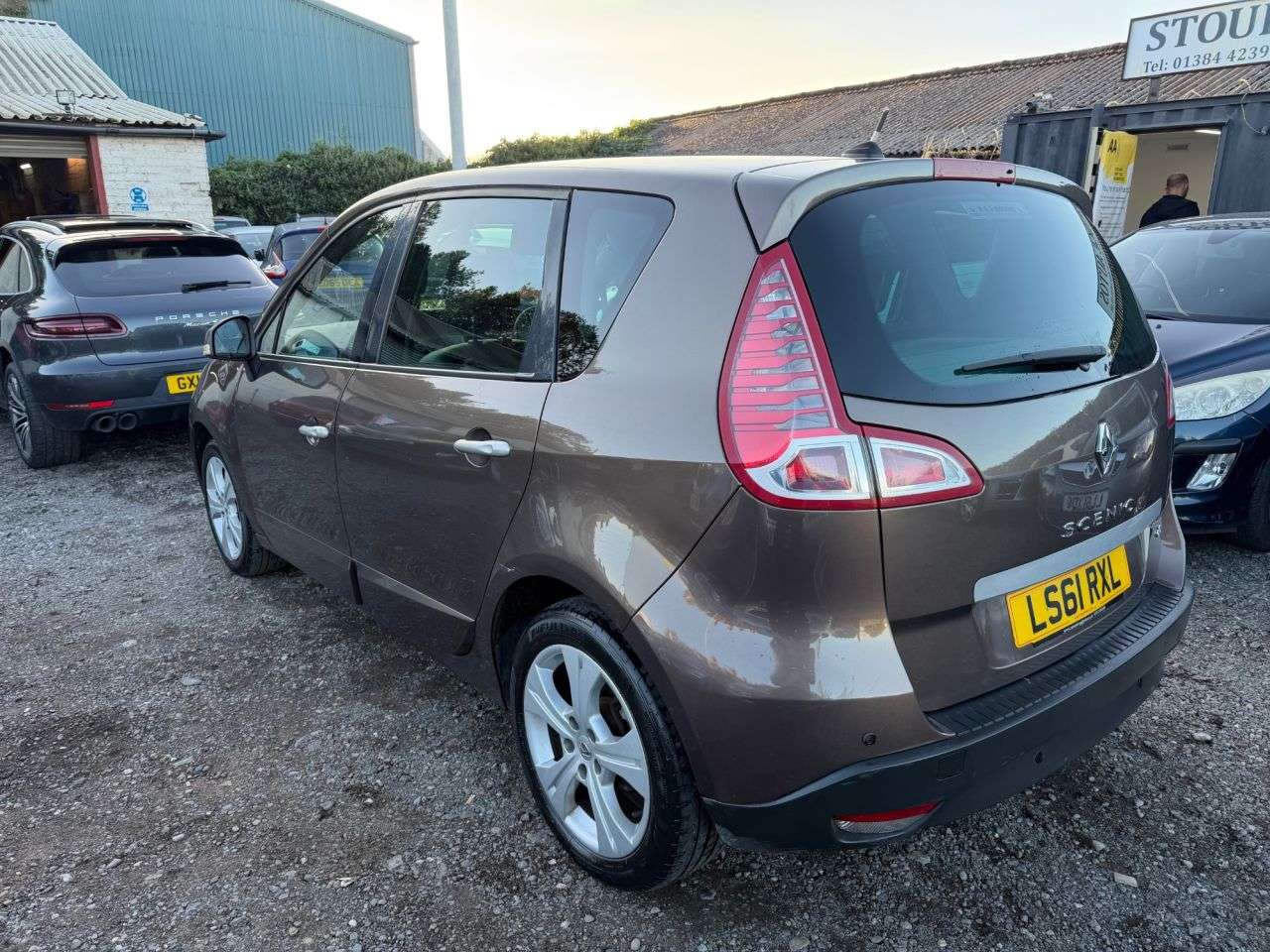 2011 RENAULT SCENIC 2011 RENAULT SCENIC