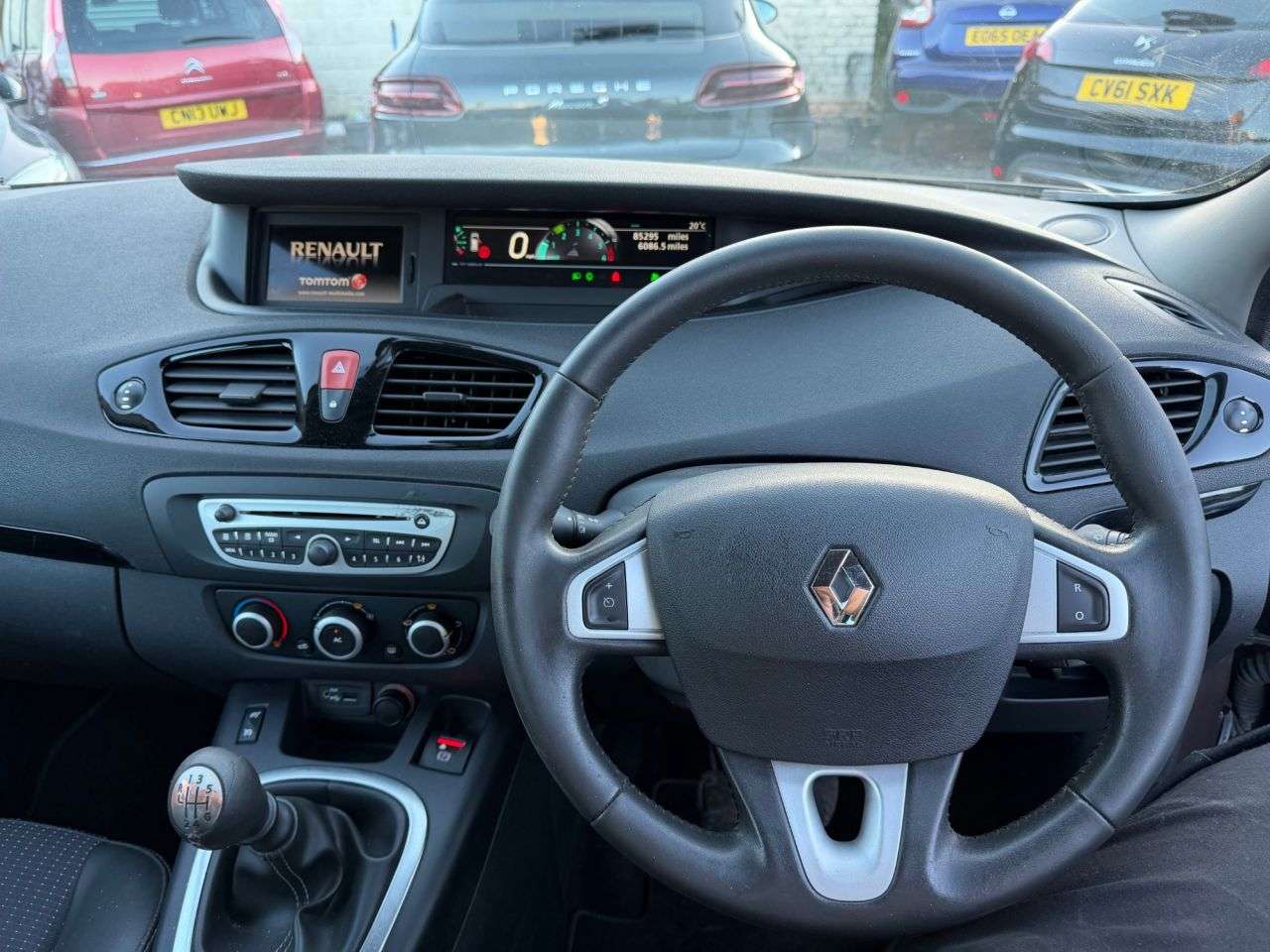 2011 RENAULT SCENIC 2011 RENAULT SCENIC